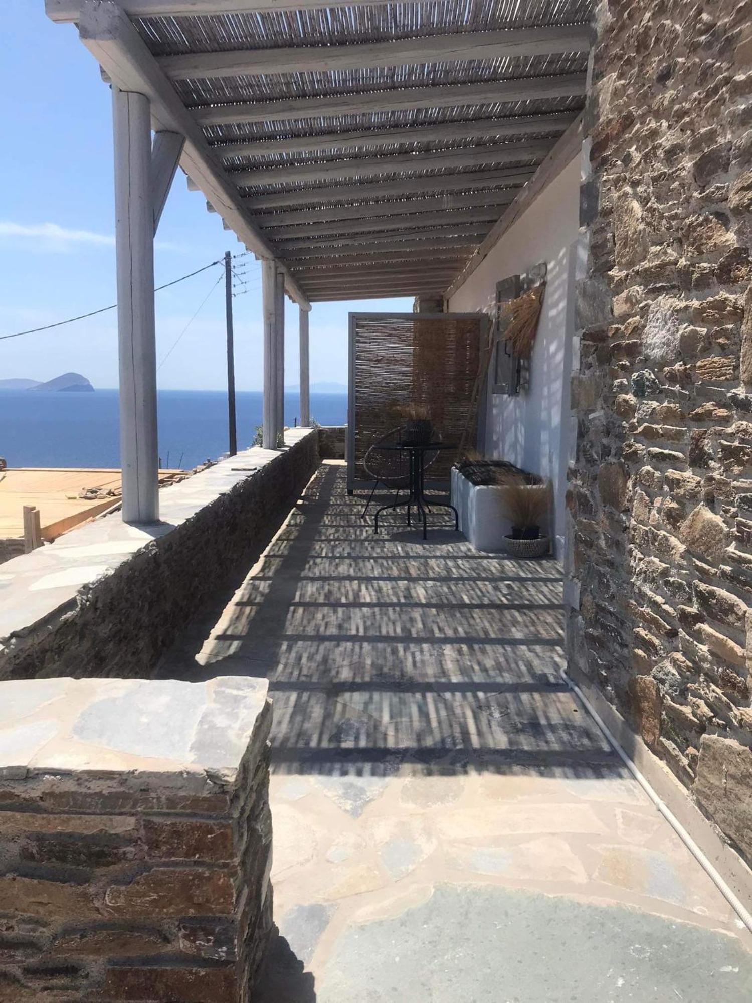 Darsi Suites Kythnos Exterior foto